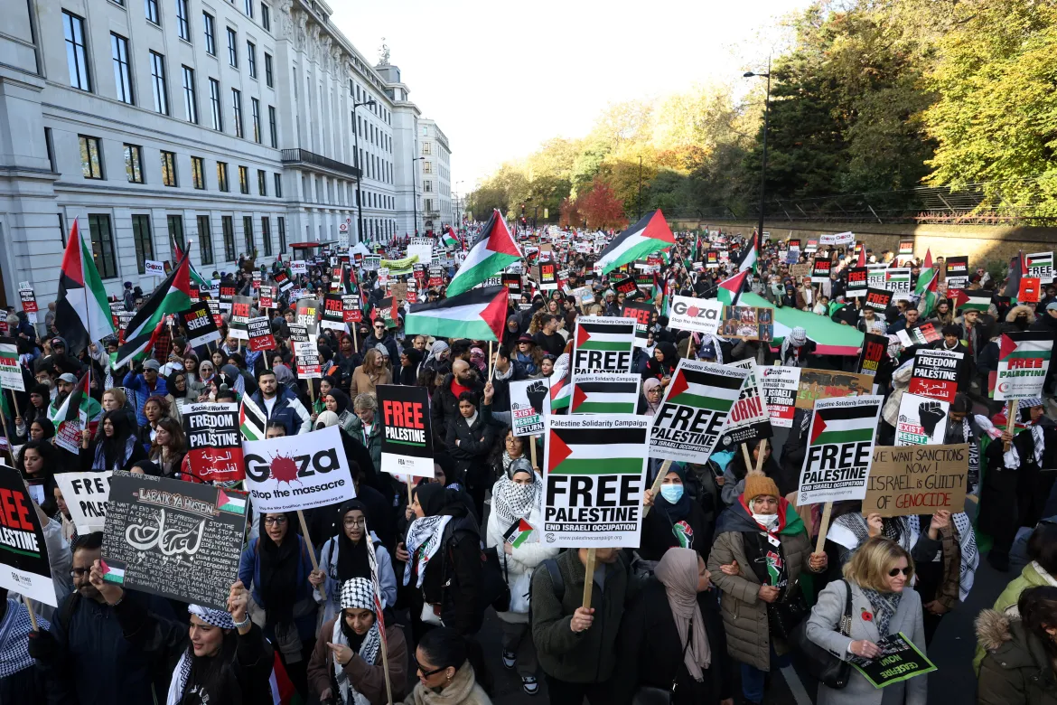 Eine Viertelmillion marschiert in London für Gaza